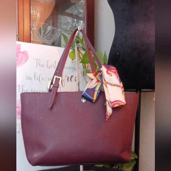 Tory Burch Handbags - Tory Burch Maroon Emerson Large Tote GUC